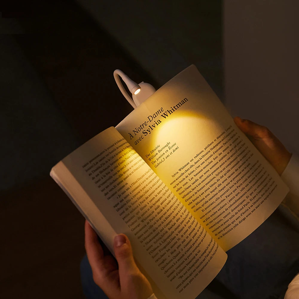 Ilumine suas Noites de Leitura com Nossa Luminária Flexível